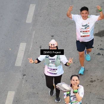 Runner Photo 7811675
