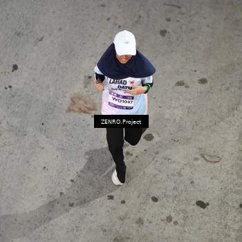 Runner Photo 7811682