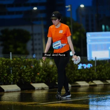 Runner Photo 7811686