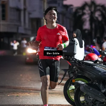 Runner Photo 7811705
