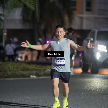 Runner Photo 7811707