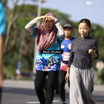 Runner Photo 7811747
