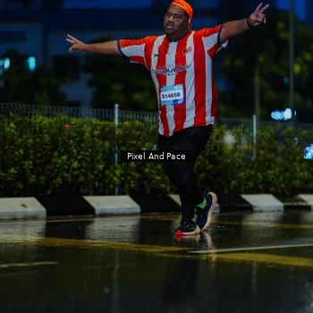 Runner Photo 7811751