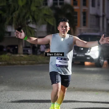 Runner Photo 7811784