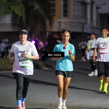 Runner Photo 7811834