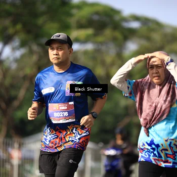 Runner Photo 7811836