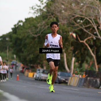 Runner Photo 7811845