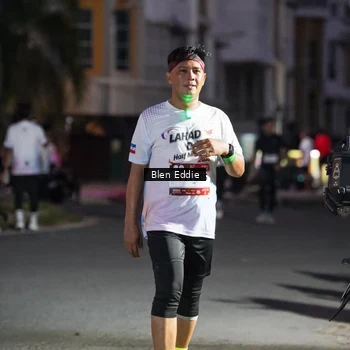 Runner Photo 7811849