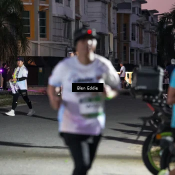 Runner Photo 7811855