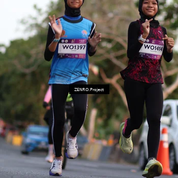 Runner Photo 7811859