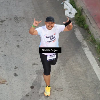 Runner Photo 7811874