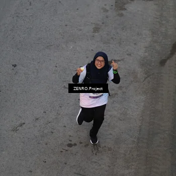Runner Photo 7811875