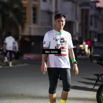 Runner Photo 7811905