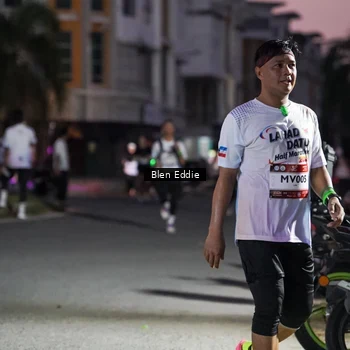 Runner Photo 7811906
