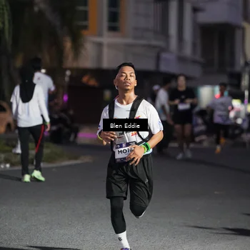 Runner Photo 7811916