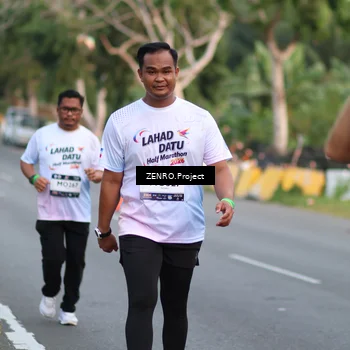Runner Photo 7811918