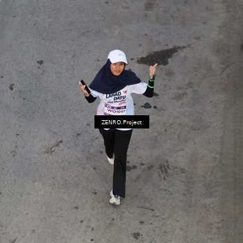 Runner Photo 7811931