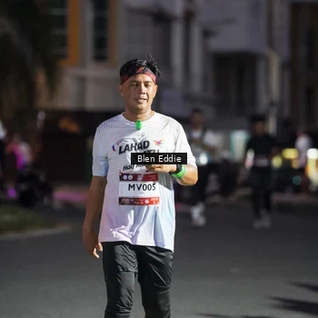 Runner Photo 7811950