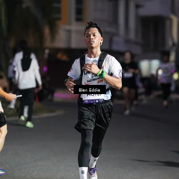 Runner Photo 7811951