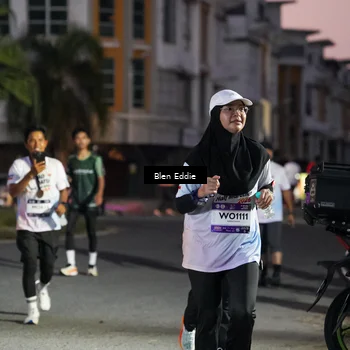 Runner Photo 7811993