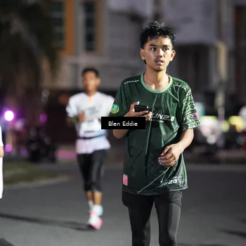 Runner Photo 7812017