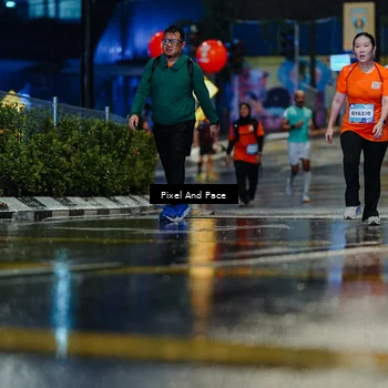 Runner Photo 7812024