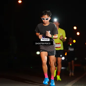 Runner Photo 7812030