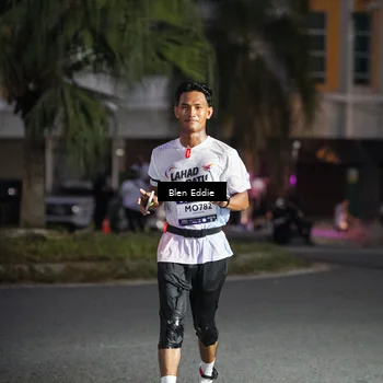 Runner Photo 7812033
