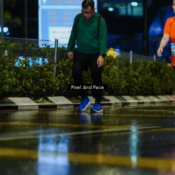 Runner Photo 7812043