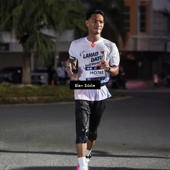 Runner Photo 7812057