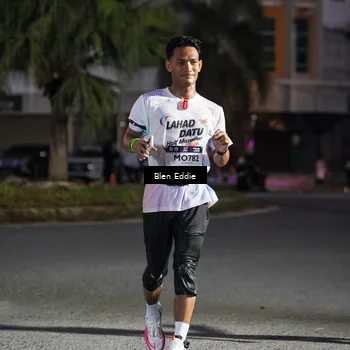 Runner Photo 7812069