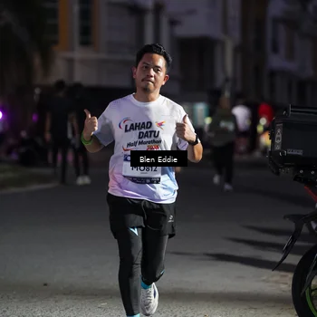 Runner Photo 7812085
