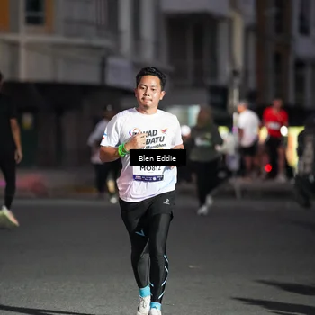 Runner Photo 7812087