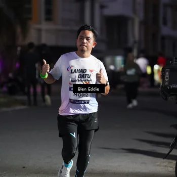 Runner Photo 7812103