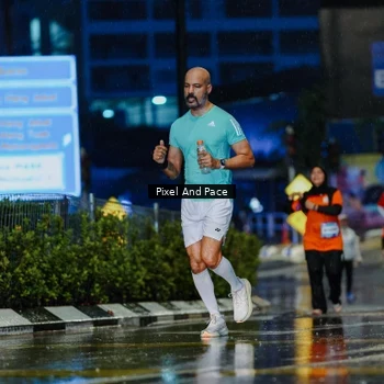 Runner Photo 7812116