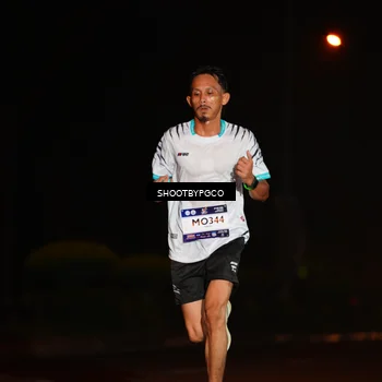 Runner Photo 7812144
