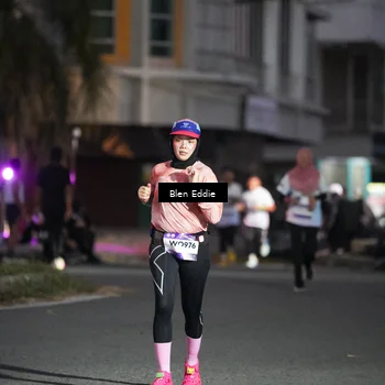 Runner Photo 7812193