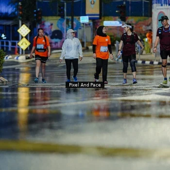 Runner Photo 7812245