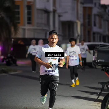 Runner Photo 7812283