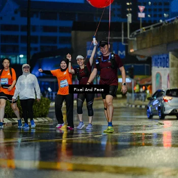 Runner Photo 7812294