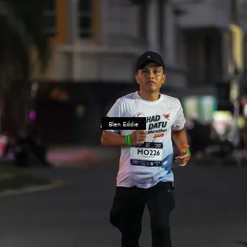 Runner Photo 7812302