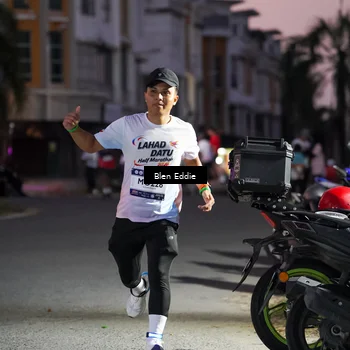 Runner Photo 7812320