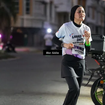 Runner Photo 7812400