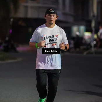 Runner Photo 7812431