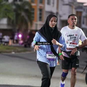 Runner Photo 7812481