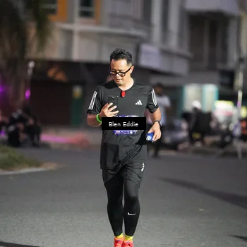 Runner Photo 7812488