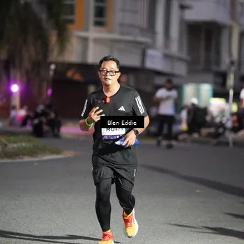 Runner Photo 7812497