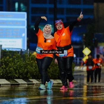 Runner Photo 7812501
