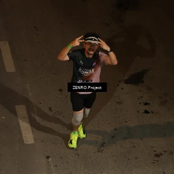 Runner Photo 7812521