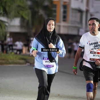 Runner Photo 7812532